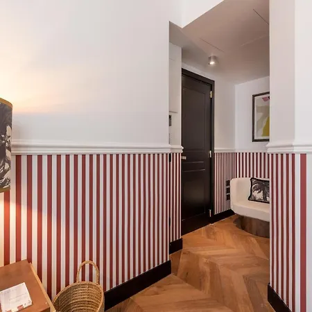 Dh Spiga בית הארחה